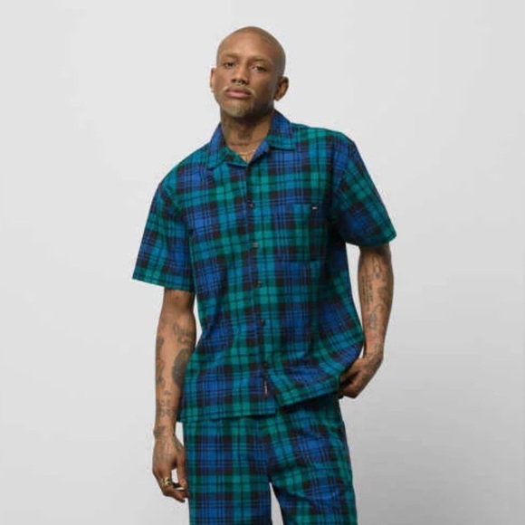 Vans 💯% cotton Anaheim Woven loose Fit Button Up Black/ Blue Size M, Size L - Picture 8 of 10